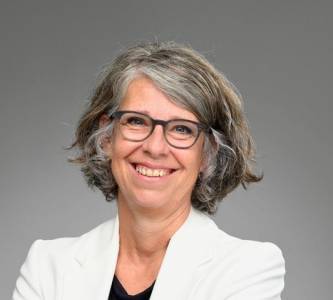 12nach12 - Online mit Dr. Sibylle Schürch
